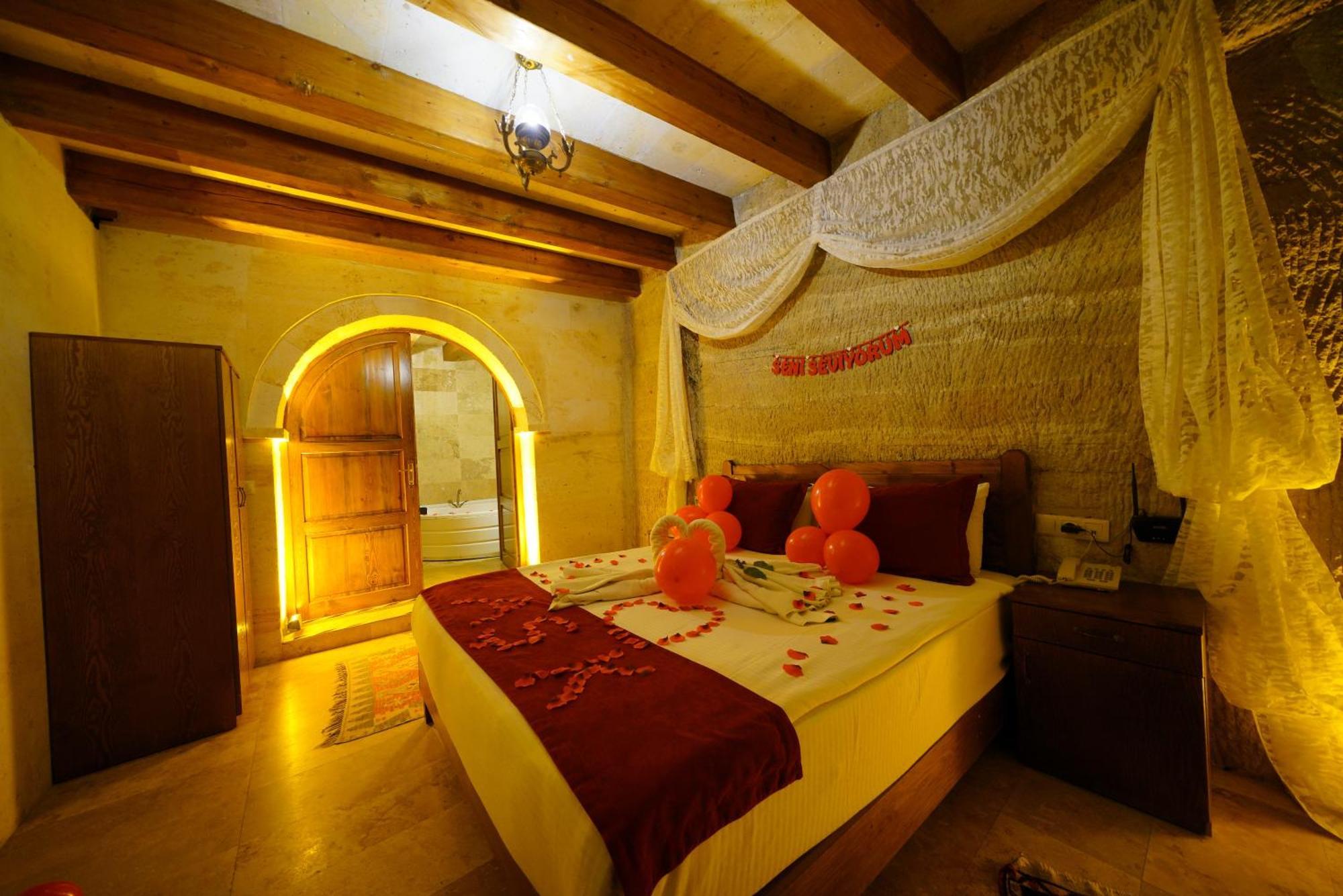 Balloon Cave Hotel Göreme Exterior foto